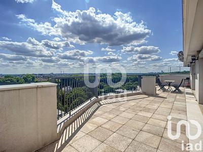 Appartement - 97 m² - 4 pièces