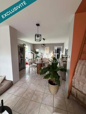 Maison - 83 m² - 4 pièces