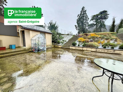 Maison - 95 m² - 5 pièces