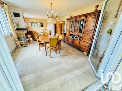 Maison - 87 m² - 5 pièces