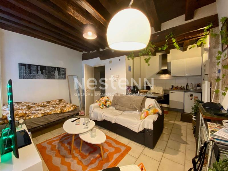 Studio - 24 m² - 1 pièce