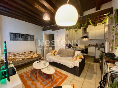 Studio - 24 m² - 1 pièce