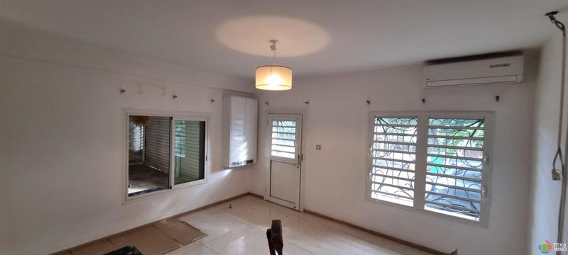 Bureau - 300 m² - 9 pièces