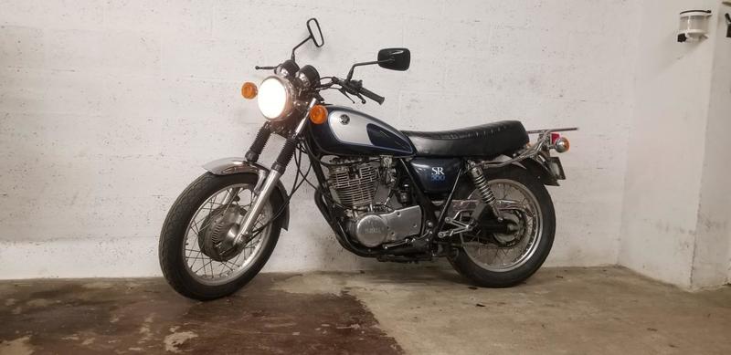 Yamaha Sr 500 yamaha bleu 0500 680