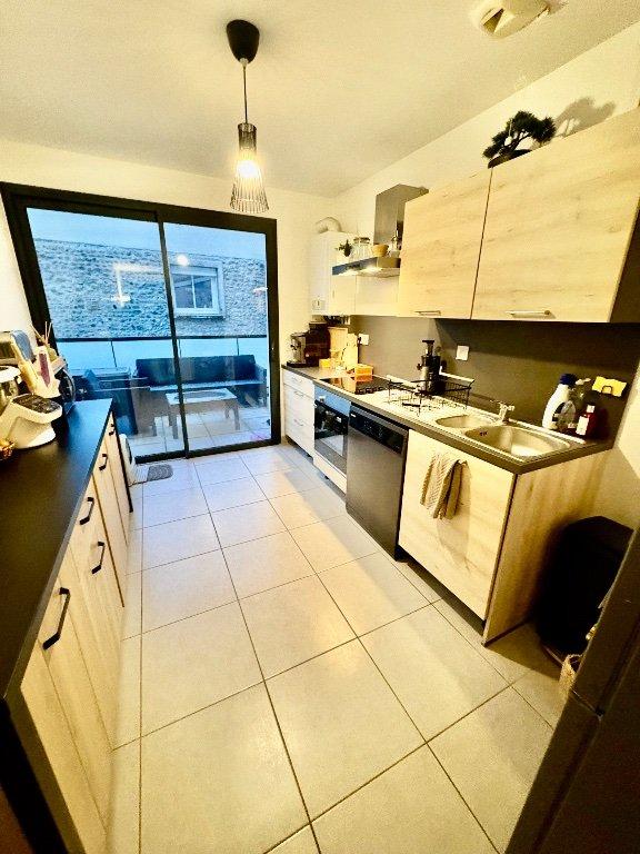 Appartement - 60 m² - 2 pièces