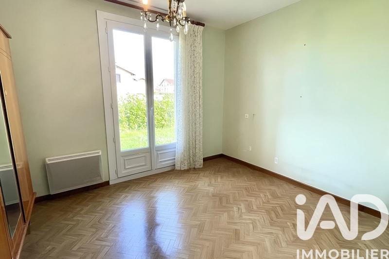 Maison - 97 m² - 5 pièces