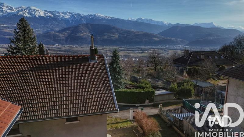 Maison de village - 69 m² - 3 pièces