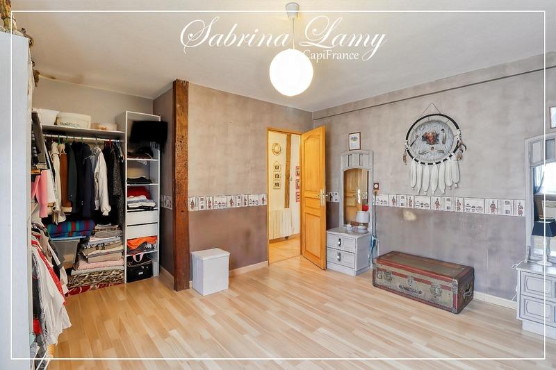 Maison - 152 m² - 6 pièces