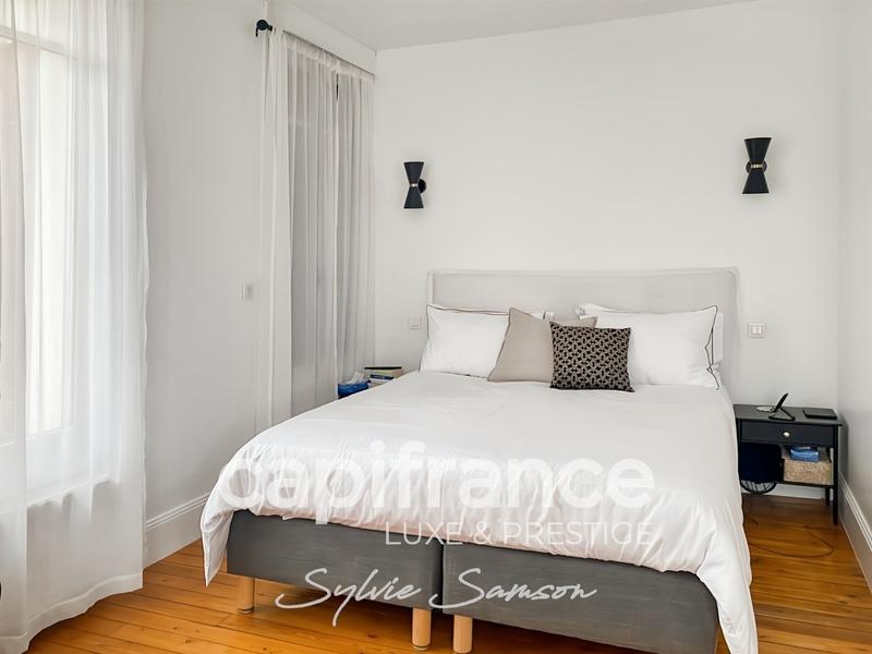 Maison bourgeoise - 165 m² - 8 pièces