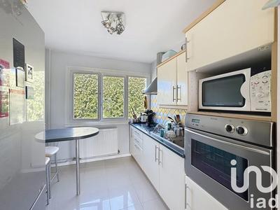 Appartement - 79 m² - 5 pièces