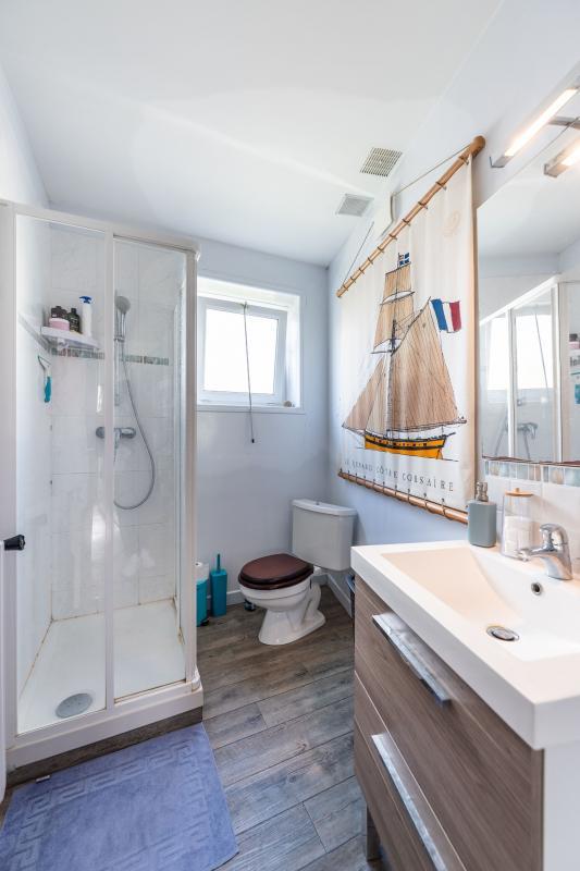 Maison - 202 m² - 6 pièces