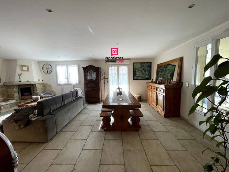 Maison - 180 m² - 7 pièces