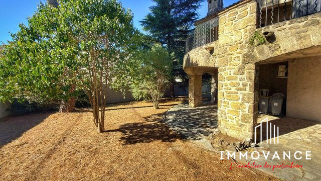 Villa - 120 m² - 5 pièces