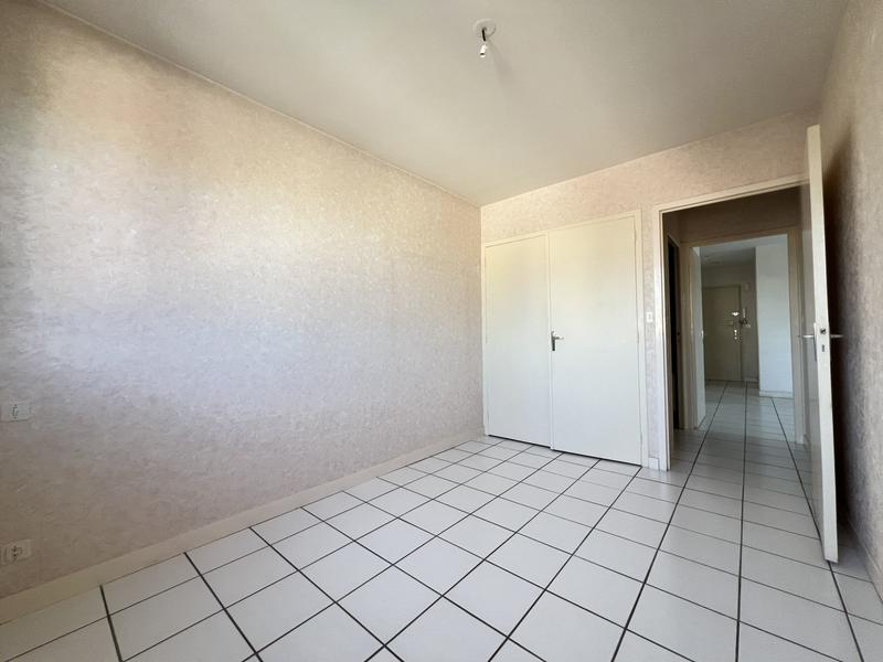 Appartement - 79 m² - 4 pièces