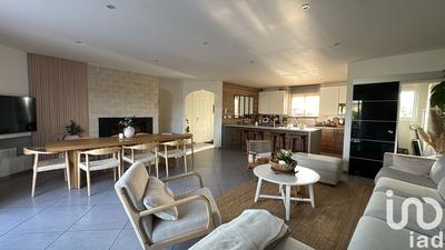 Maison - 140 m² - 6 pièces