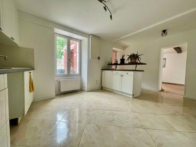 Maison de village - 105 m² - 4 pièces