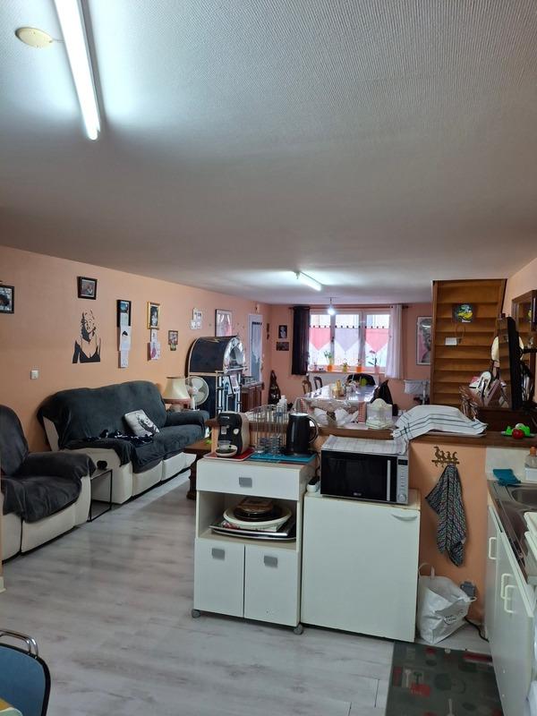 Immeuble - 198 m² - 8 pièces