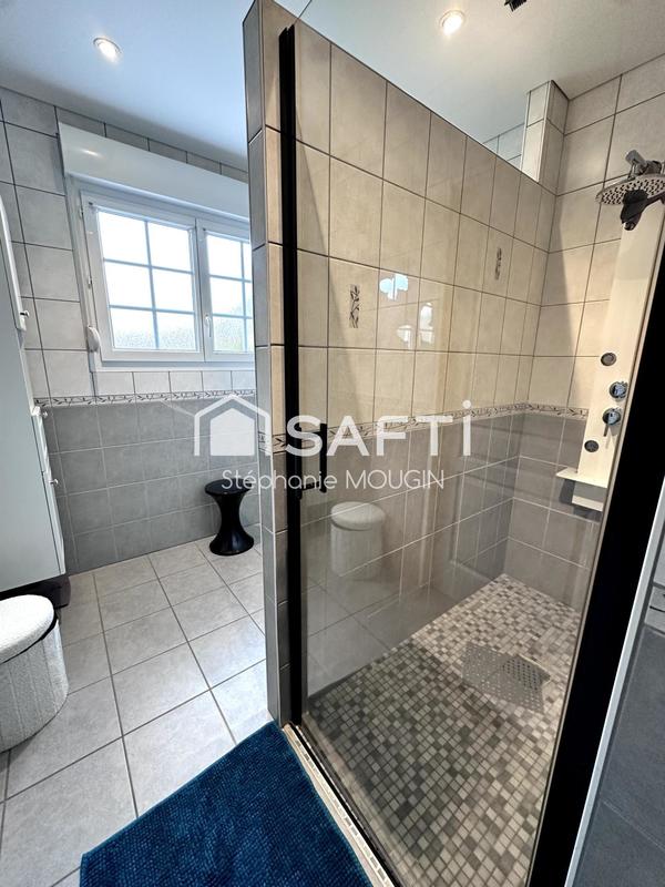 Maison - 135 m² - 8 pièces