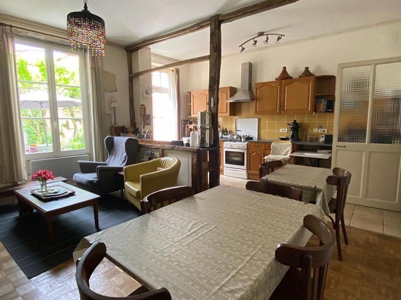 Maison de ville - 205 m² - 6 pièces