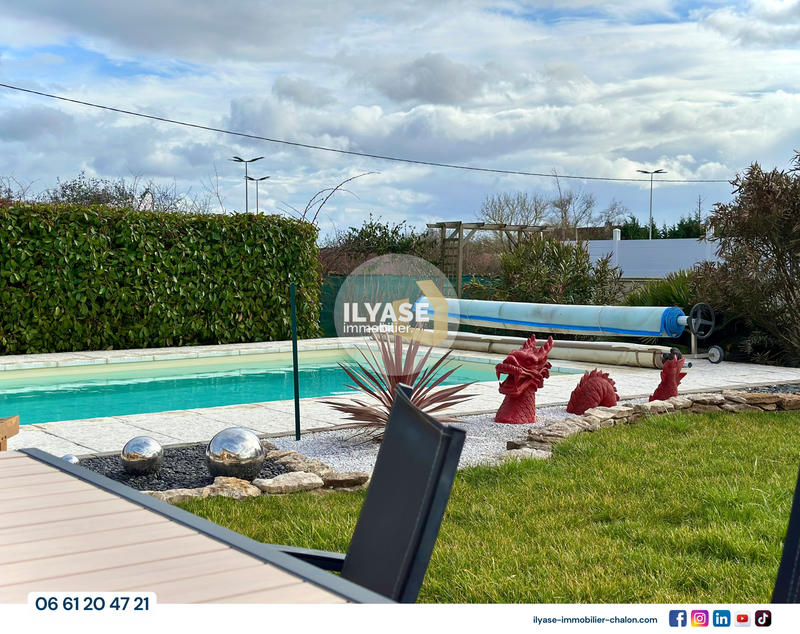 Maison - 120 m² - 5 pièces