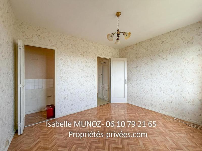 Appartement - 81 m² - 4 pièces