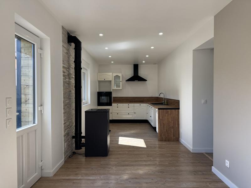 Maison - 90 m² - 4 pièces