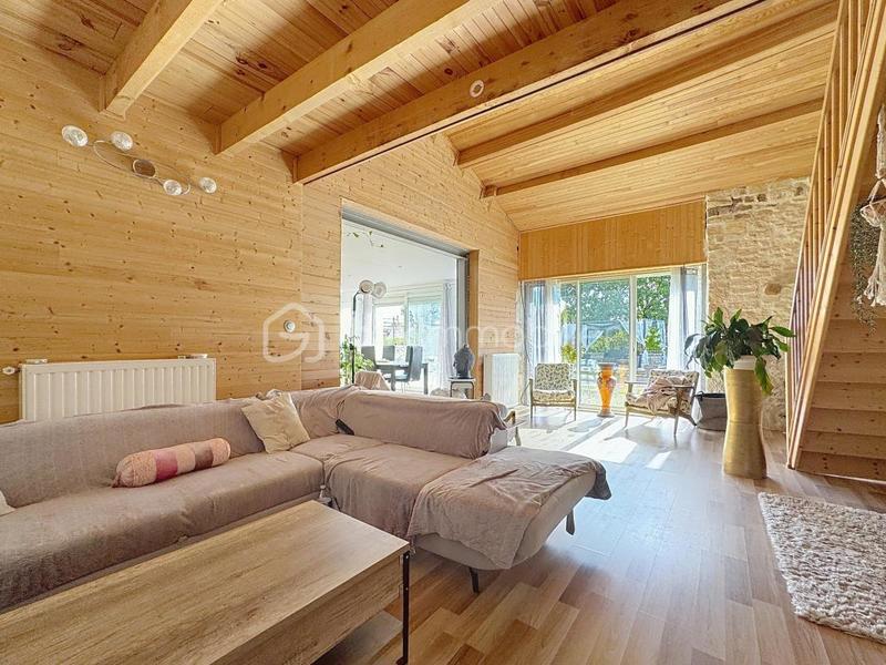 Maison - 288 m² - 7 pièces