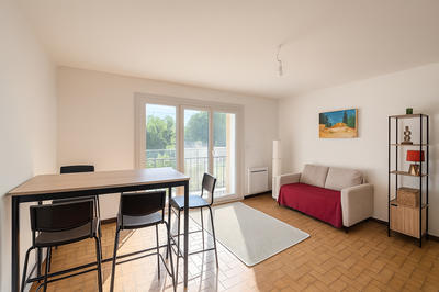 Appartement - 92 m² - 4 pièces