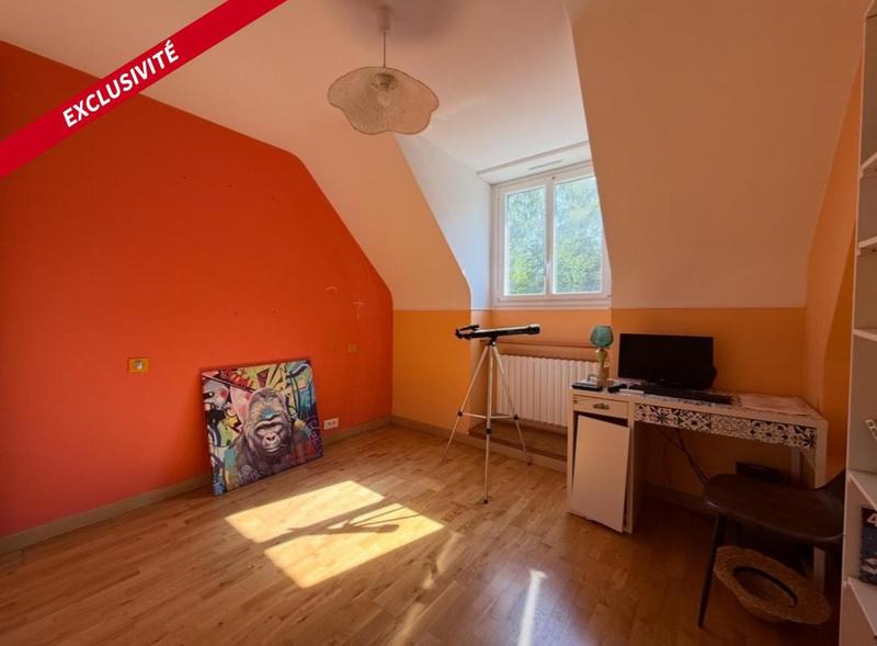 Maison - 170 m² - 6 pièces