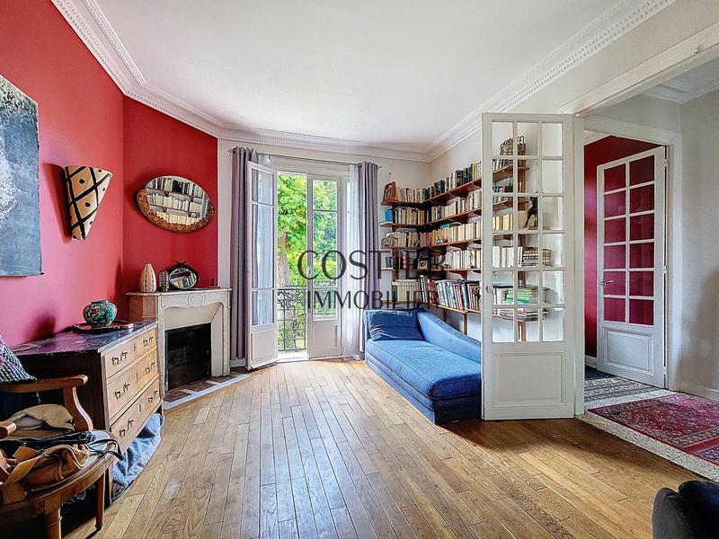 Maison ancienne - 195 m² - 8 pièces