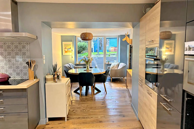 Maison - 152 m² - 6 pièces