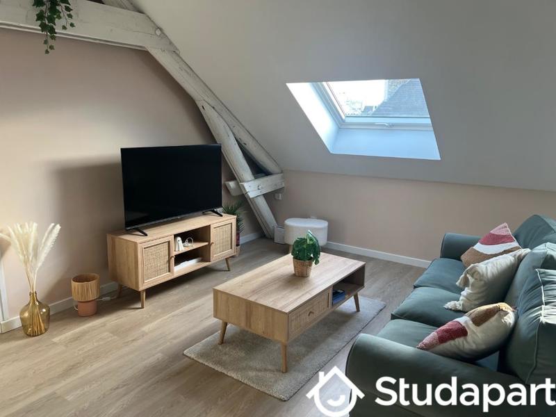 Chambre - 11 m² - 1 pièce