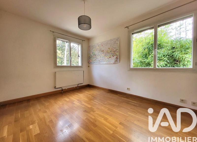Maison - 204 m² - 8 pièces