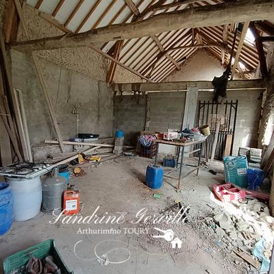 Maison - 170 m² - 1 pièce