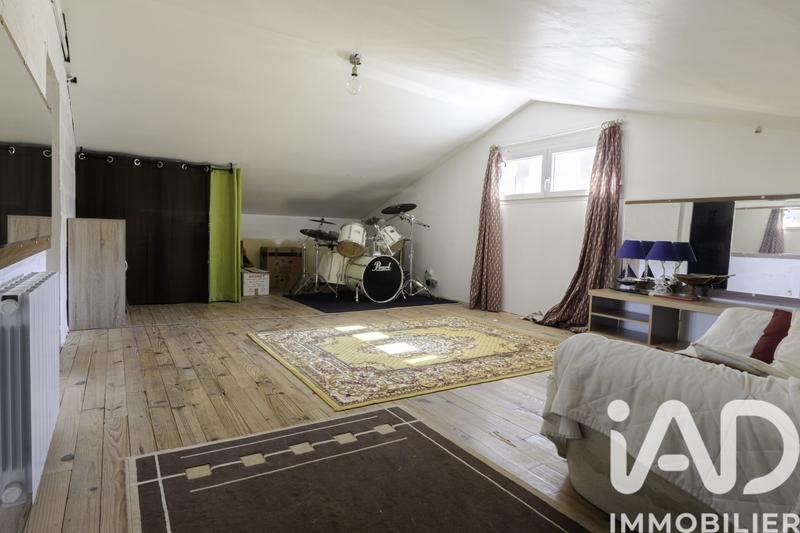 Maison - 92 m² - 4 pièces