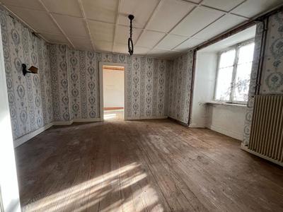 Maison - 215 m² - 8 pièces