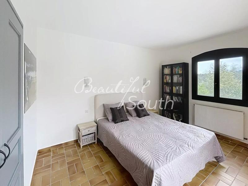 Villa - 165 m² - 5 pièces