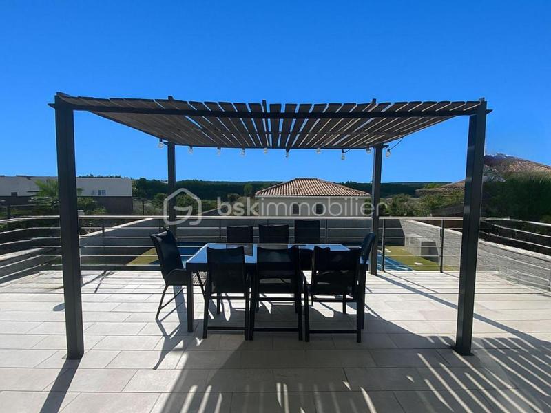 Villa - 122 m² - 6 pièces