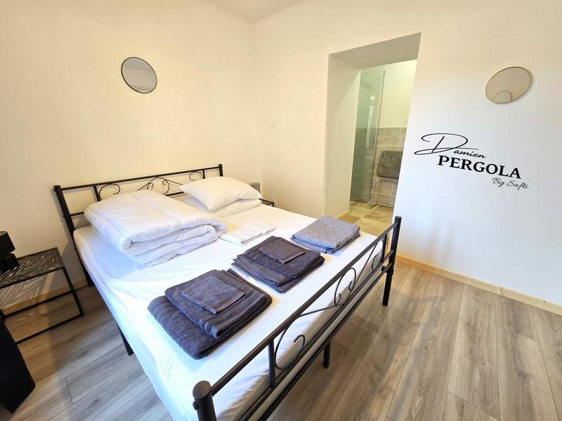 Appartement - 102 m² - 5 pièces