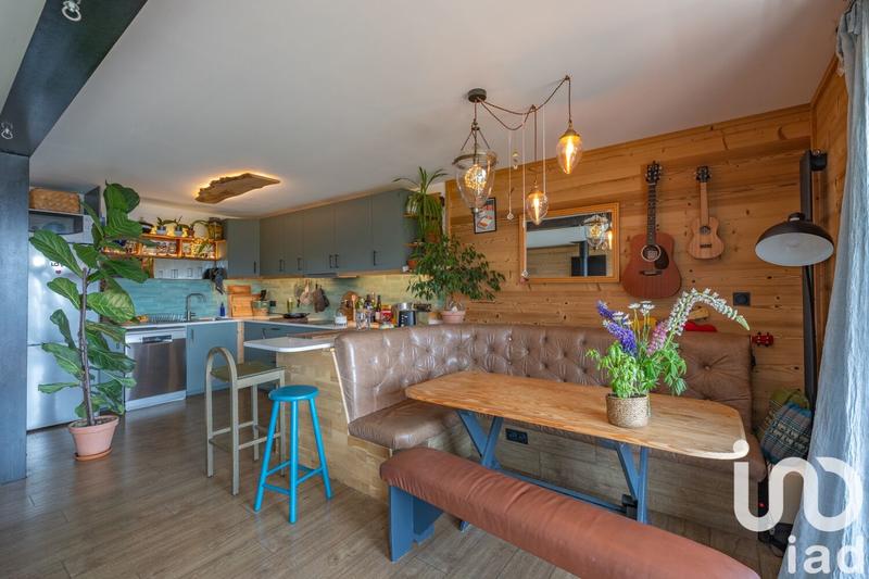 Appartement - 110 m² - 6 pièces