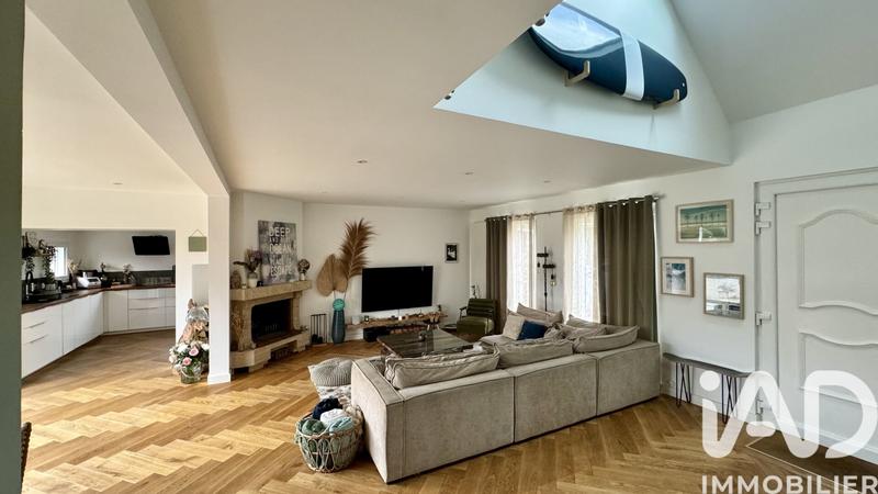 Maison - 140 m² - 6 pièces