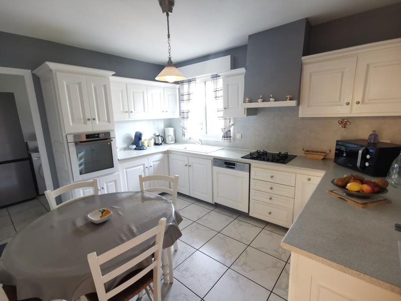 Maison - 145 m² - 6 pièces