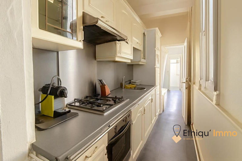 Appartement - 87 m² - 3 pièces