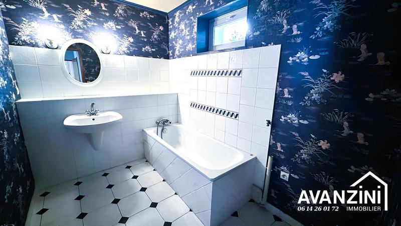 Maison - 163 m² - 6 pièces