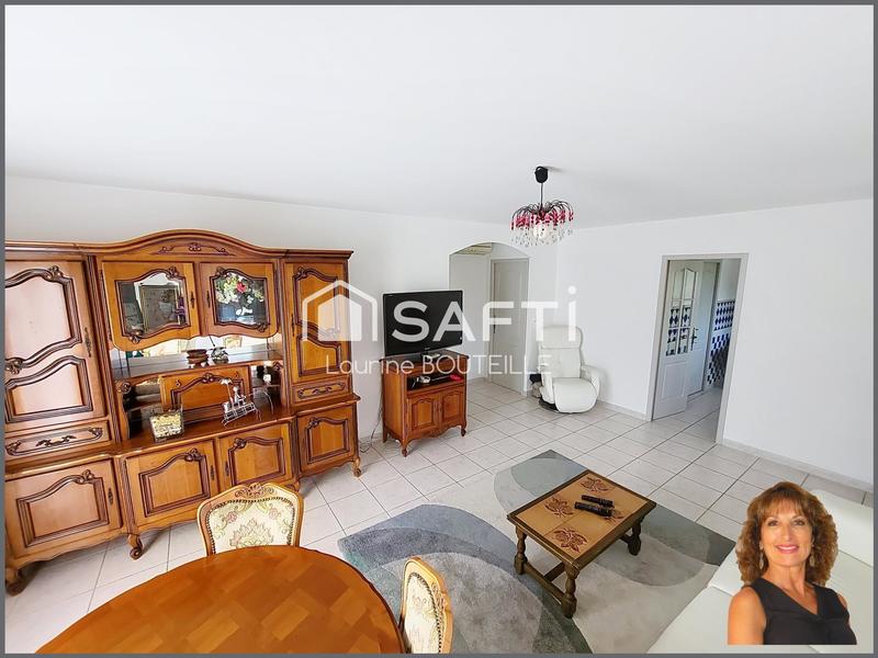 Maison - 202 m² - 8 pièces