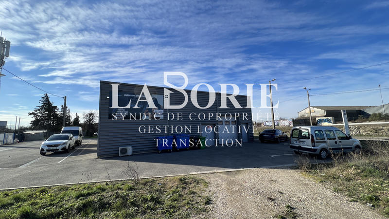 Local commercial - 100 m²