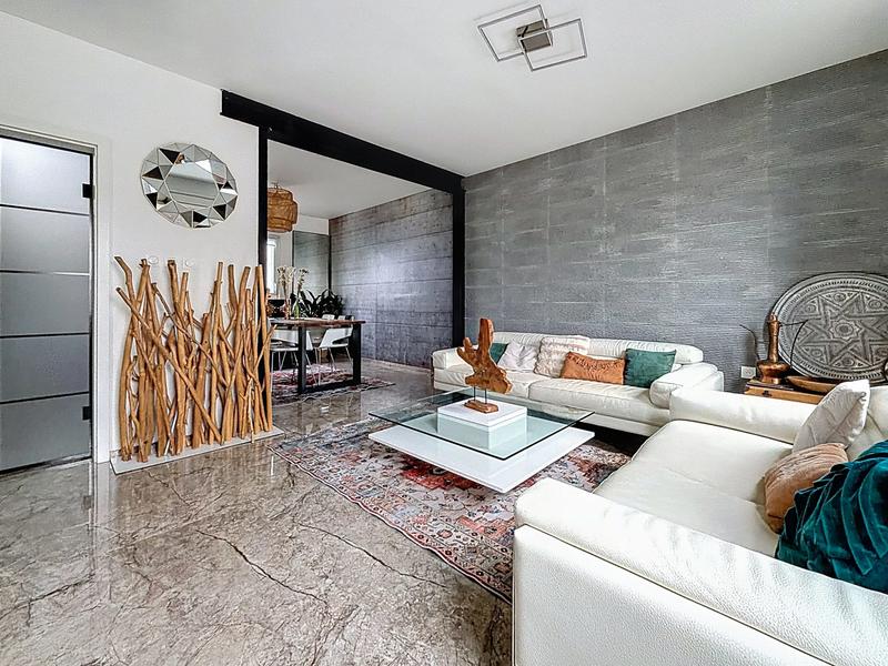 Maison - 145 m² - 6 pièces