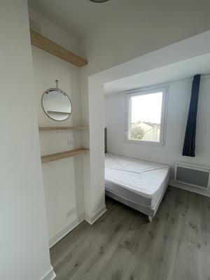 Appartement - 22 m² - 10 pièces