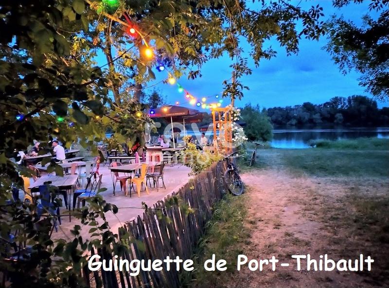 Maison jumelée - 98 m² - 4 pièces