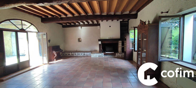 Maison ancienne - 216 m² - 7 pièces